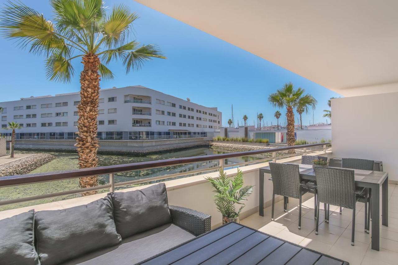 Lucky Star Marina Apartment, With Pool Lagos Exterior photo